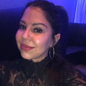 Meet your Posher, Maribel